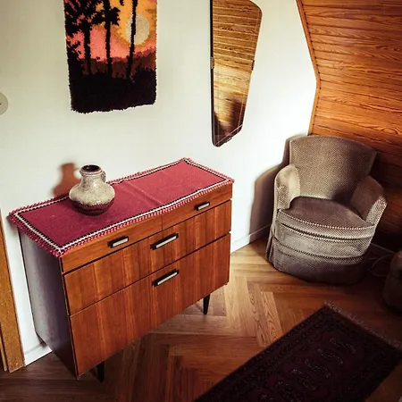 Sandberg The 70s Edit Apartment *