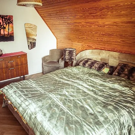 Apartment Sandberg The 70s Edit